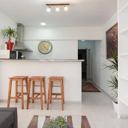 Bright Beachfront Apartment