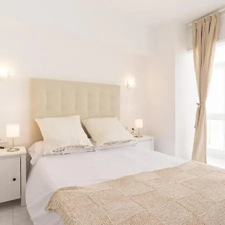 Apartment Bright Beachfront *